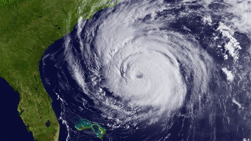 
 This satellite image provided by NOAA shows Hurricane Earl taken Thursday Sept. 2, 2010. Hurricane Earl packed winds near 140 mph as it blew toward North Carolina on Thursday, putting the Eastern Seaboard up to Maine on alert for a Labor Day weekend pounding by waves, gales and rain. (AP Photo/NOAA
 