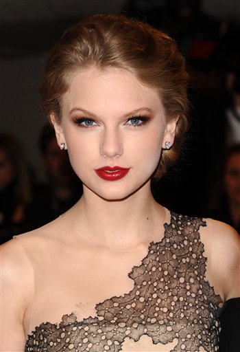 Taylor Swift People. http://taylorswift.com/