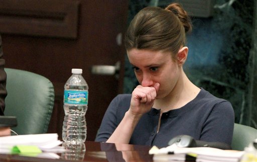casey anthony trial evidence photos. Casey Anthony listens to