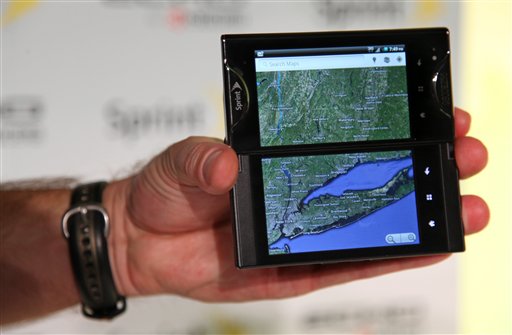 sprint echo pics. The Kyocera Echo by Sprint and