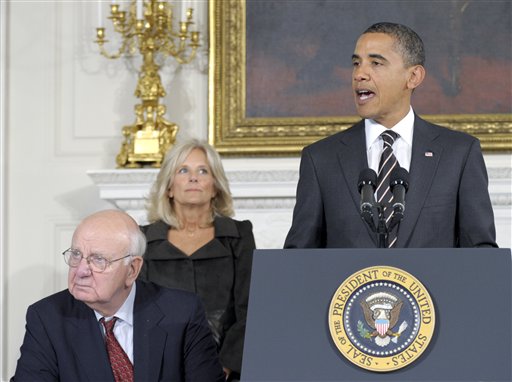 
 President Barack Obama, accompanied by President's Economic Recovery Advisory Board (PERAB) Chairman Paul Volcker, left, and Dr. Jill Biden, wife of Vice President Joe Biden, addresses the PERAB, Monday, Oct. 4, 2010, in the State Dining Room of the White House in Washington. (AP Photo/Susan Walsh)
 
