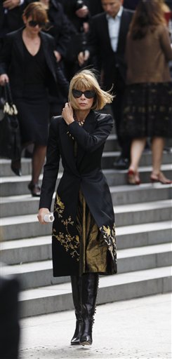 
 U.S. Vogue editor Anna Wintour after the memorial service for Alexander McQueen at St Paul's Cathedral in London, Monday, Sept. 20, 2010, which took place during London Fashion Week. (AP Photo/Sang Tan)
 