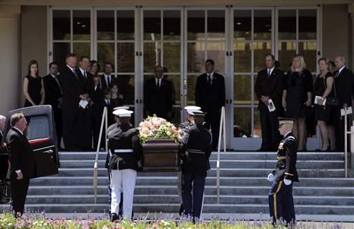 
 Honor guard pallbearers carry the casket of former first lady Betty Ford into St. Margaret's Episcopal Church for funeral services in Palm Desert, Calif., Tuesday, July 12, 2011. (AP Photo/Chris Pizzello)
 